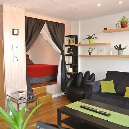 Wilson Apartment *