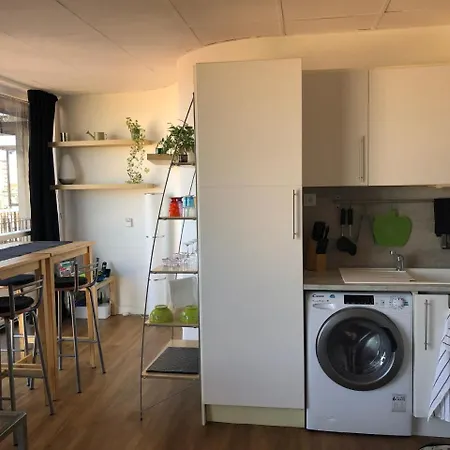 Wilson Apartment *